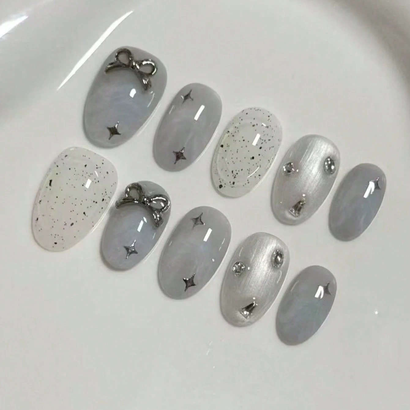 10 Pieces of Hand-Pressed Oval - Nail Art Y2K ulasan dan harga
